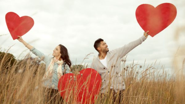 6 خطط رومانسية عليك اتخاذها لجعل عام 2014 أفضل الأعوام