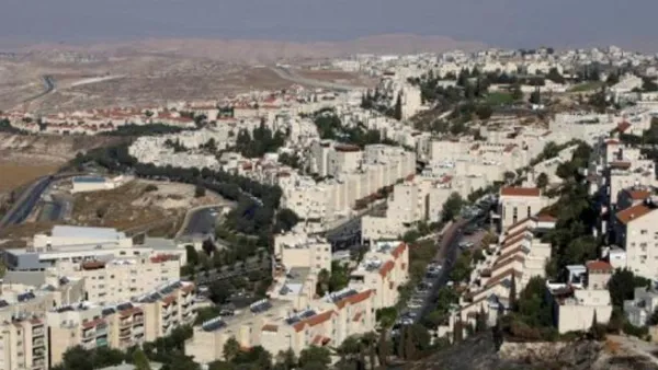 اسرائيل تهدد بالانتقام وتوسع الاستيطان بالقدس 
