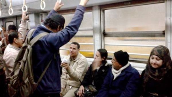 Sexual harassment skit on Cairo's metro (Photo: Rowan El Shimi) Sexual harassment skit on Cairo's metro (Photo: Rowan El Shimi)