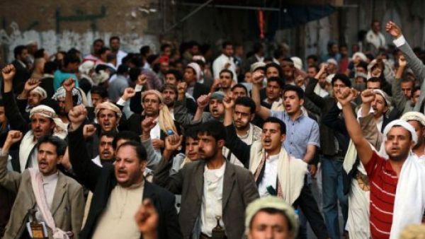 الاف الشيعة الزيديين يتظاهرون في صنعاء