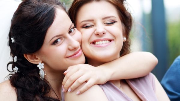 أبرز 7 نصائح لمكياج أخت العروس