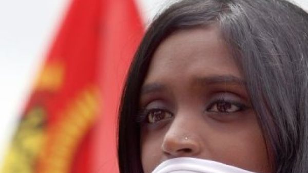 مشاركة في تظاهرة للجالية السريلانكية التاميل في باريس
