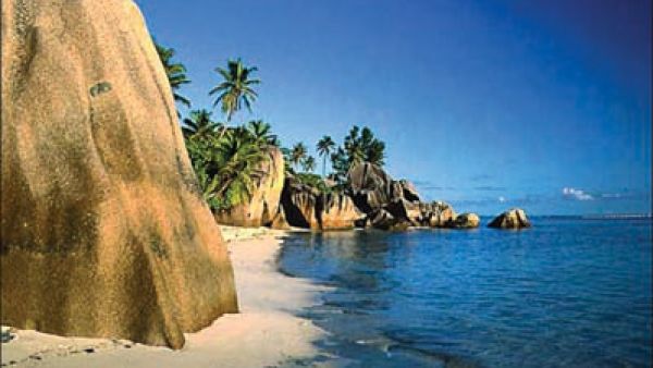 Tourism in MENA, however, has taken a sharp hit as a consequence of the Arab Spring and ongoing economic instability in Europe.