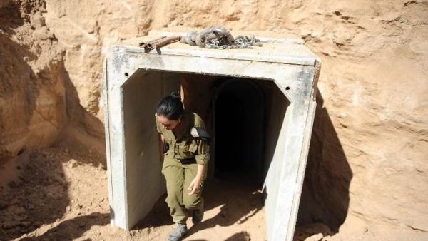 اكتشاف النفق