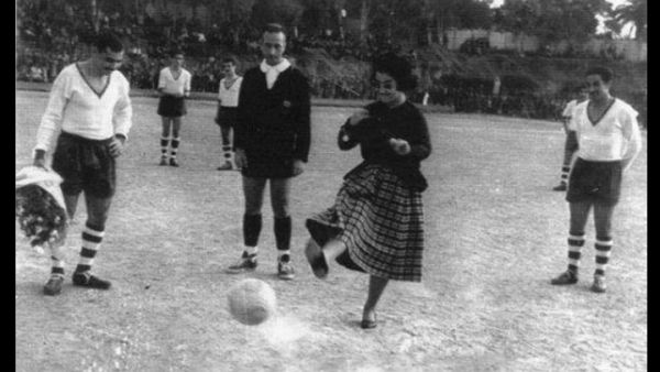 The rare picture of Warda playing football. (Image: MBC.net)