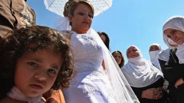 The bride's father insisted on getting half her salary for his lifetime... but timed the demand quite badly.