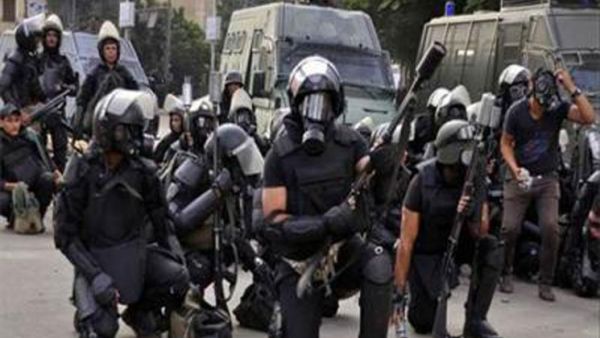 مصرع 16 بينهم 13 شرطيا في حادث تصادم ببني سويف المصرية