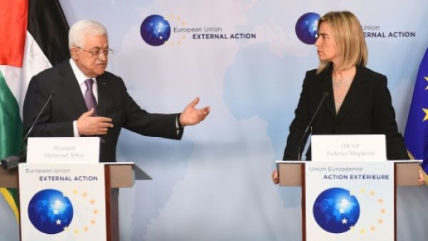 موغيريني تبحث مع عباس "اجراءات ملموسة" لاعادة الهدوء