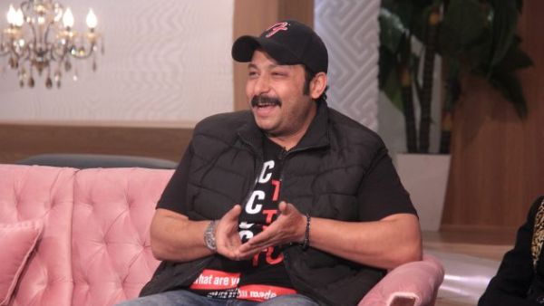 الفنان محمد ثروت