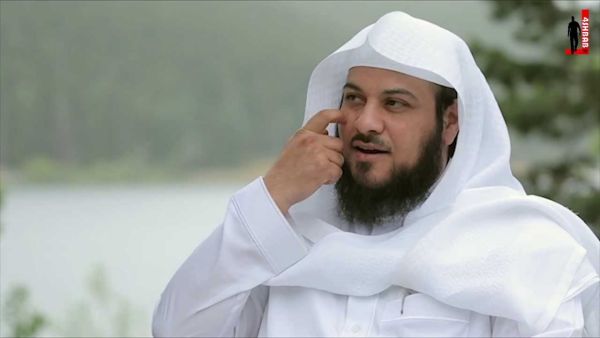 العريفي يكذب على شاعر متوفي