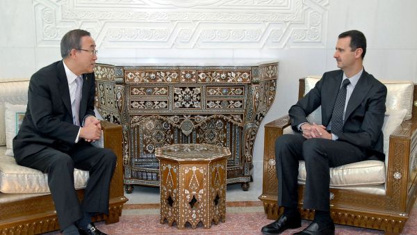 الرئيس السوري بشار الأسد والأمين العام للأمم المتحدة بان كي مون
