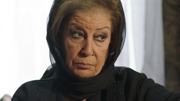 منى واصف تستقبل العام الجديد بشائعة مغرضة منى واصف تستقبل العام الجديد بشائعة مغرضة