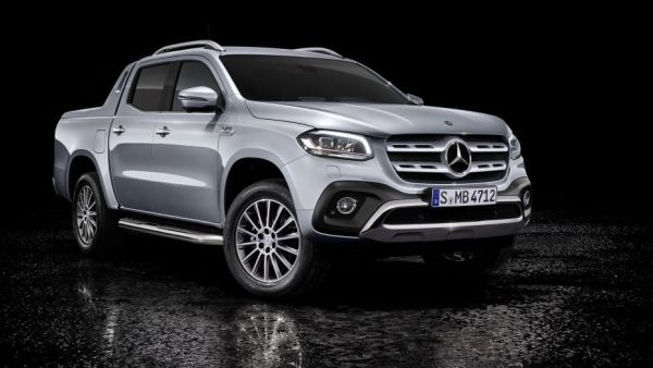 مرسيدس تكشف رسمياً عن X-Class بمحرك V6 بقوة 258 حصان