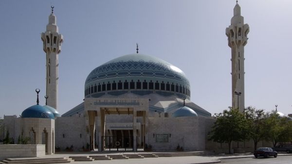 خطبة الجمعة الموحدة في الأردن.. الوزير يدافع والأئمة يمتعضون خطبة الجمعة الموحدة في الأردن.. الوزير يدافع والأئمة يمتعضون