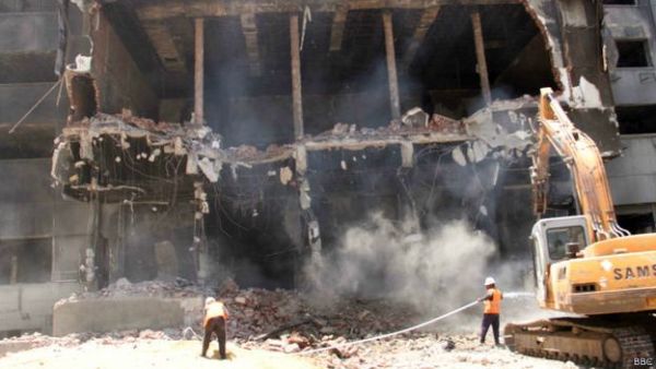 مصر تهدم مقر "حزب مبارك" 