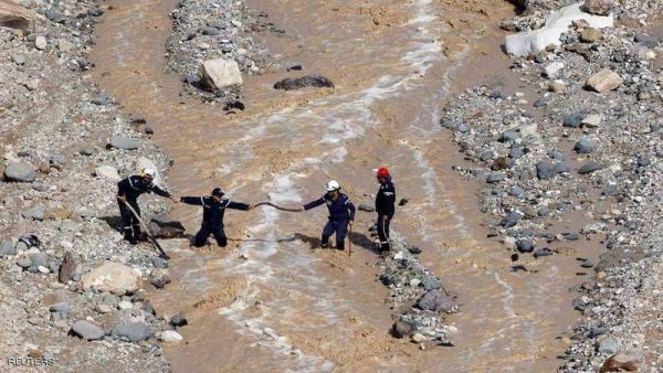 السيول ضربت المنطقة بعد أمطار غزيرة مفاجئة