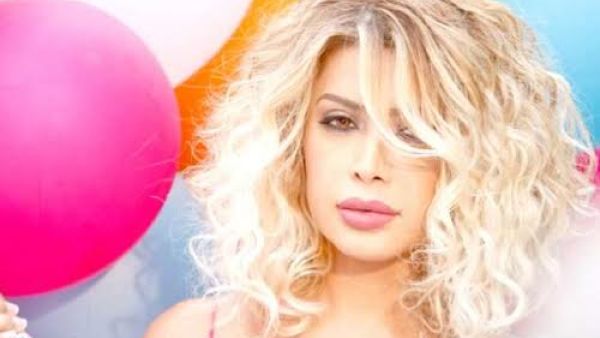 أطلقت نوال الزغبي الصور الأولى من أغنيتها الجديدة التي تحمل عنوان برج الحمل
