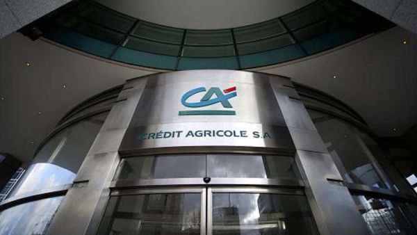 المصرف الفرنسي "كريدي أغريكول" 