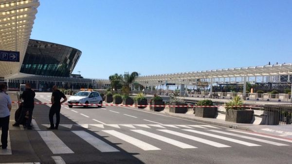  مطار نيس بفرنسا