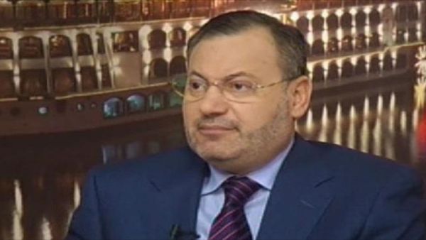  الإعلامي الشهير، أحمد منصور