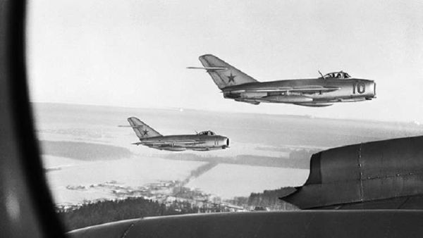 المقاتلات السوفيتية في 4 سبتمبر 1950 أسقطت طائرة تجسس أمريكية أخرى من طراز "Douglas A-20"