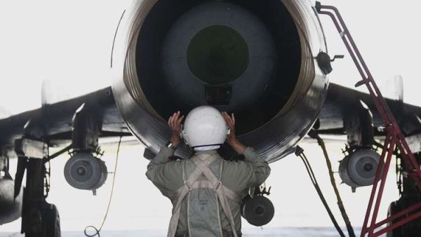 مقاتلة سورية