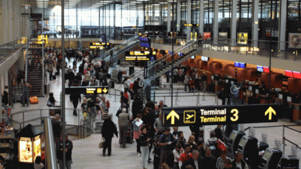 مطار في أوروبا/ أرشيفية