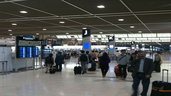  إخلاء طائرة الخطوط الجوية البريطانية في باريس كان سببه “إنذار كاذب”.