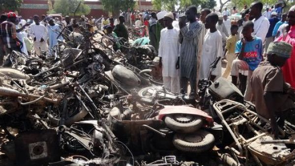 هجوم انتحاري مزدوج في سوق بقرية كاميرونية محاذية للحدود النيجيرية