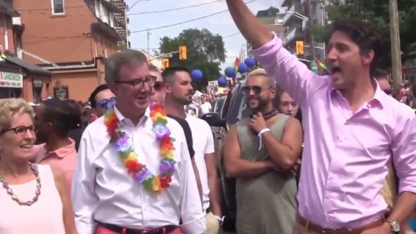 المسيرة السنوية للمثليين في العاصمة أتاوا