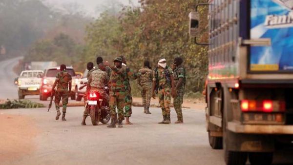 قرابة 100 سجين فروا من سجن في وسط ساحل العاج