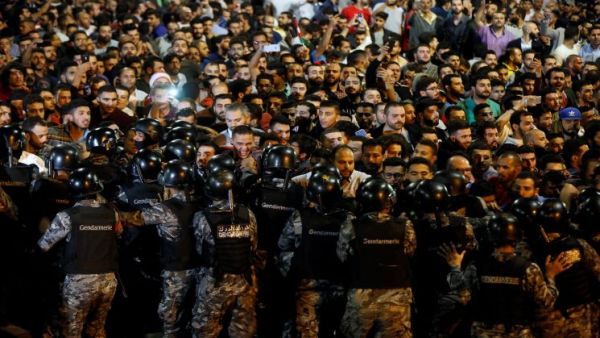 القبض على 60 شخصا خلال الاحتجاجات في الأيام الأربعة الماضية