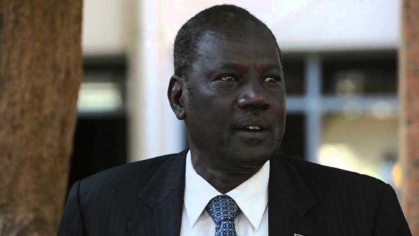  مايكل مكوي لويث وزير الإعلام والمتحدث باسم حكومة جنوب السودان