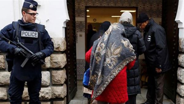 حريق في قاعة صلاة للمسلمين في جزيرة كورسيكا الفرنسية