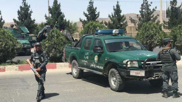 مسؤولون أمنيون يقولون إن من المرجح أن تكون شبكة حقاني المسؤولة عن العديد من الهجمات