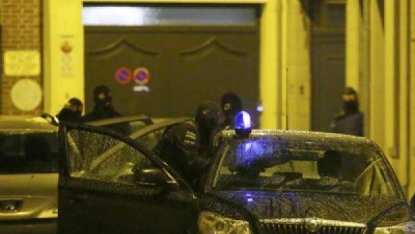 عناصر من الامن البلجيكي