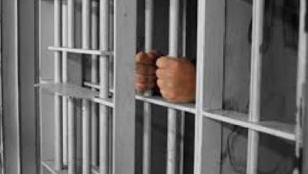 اخلاء سبيل 6966 موقوفا من بينهم 210 اجانب في بورما