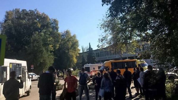 انفجار في كلية بوليتيكنك في مدينة كيرتش غربي شبه جزيرة القرم