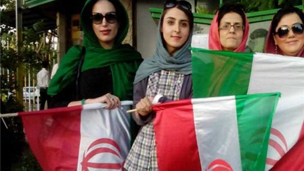 دخول الملاعب محظور على النساء في إيران منذ نحو 40 عاماً