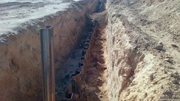 مصر تقول ان الهدف من الجدار وقف عمليات التهريب