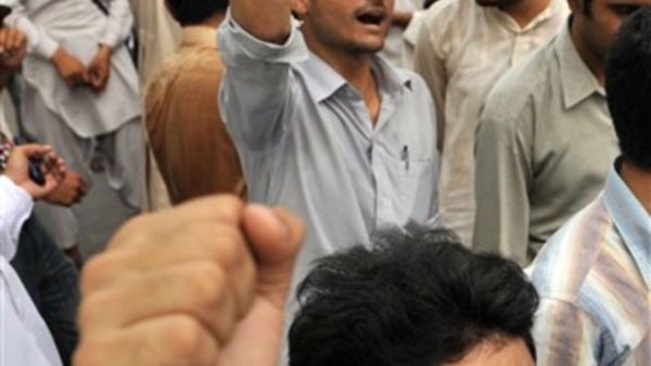 تظاهرة غاضبة اثر الهجوم الاسرائيلي المُميت على قافلة الحرية