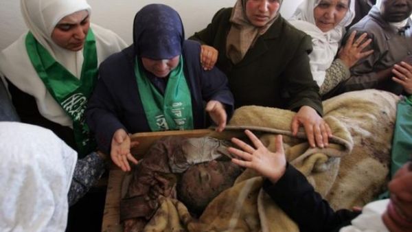 القصف الاسرائيلي ردا على اطلاق صاروخ غراد