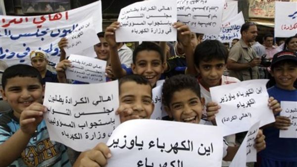 الاحتجاجات عمت العراق بسبب نقص الكهرباء