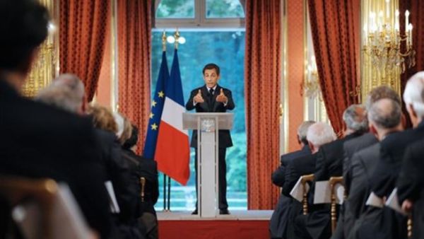 ساركوزي خلال مؤتمر سفراء فرنسا- ا ف ب