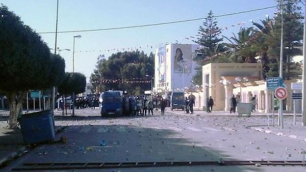 تشهد محافطة سيدي بوزيد احتجاجات عنيفة