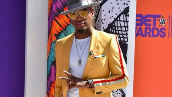 Ne-Yo has been covered in poop since his baby son was born last week. (Source: Neyo / Instagram )
