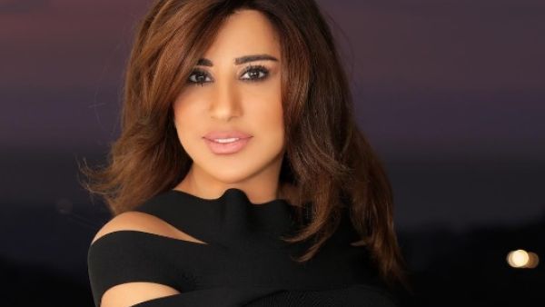 الفنانة نجوى كرم