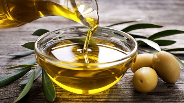 زيت الزيتون يساعد على الوقاية من سرطان الدماغ والكبد