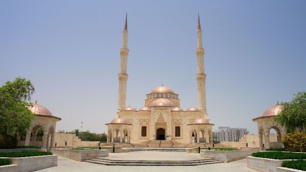 Sultan Taymoor Grand Mosque in Muscat. (Twitter) Sultan Taymoor Grand Mosque in Muscat. (Twitter)
