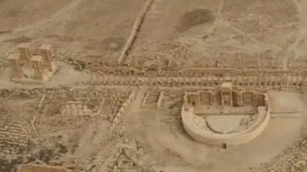 وسائل إعلام والمرصد: الجيش السوري يتقدم في معركة تدمر
